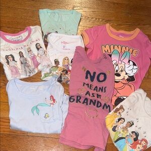 Toddler girls 5t short sleeves shirts